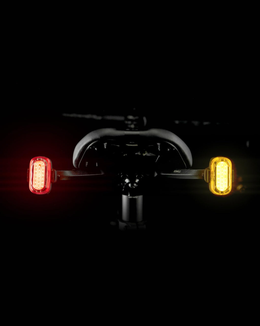 Lumos Ultra Helmet & Firefly 4-Pack Bike Light Bundle