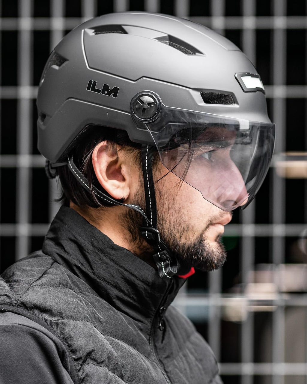 ILM E3-10L Adult Bike Helmet with Front and Rear LED Lights